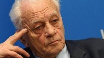 Нацист Хмара призвал украинцев на третий майдан Нацист Хмара призвал украинцев на третий майдан