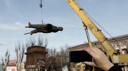 А она точно «ще не вмерла»?..