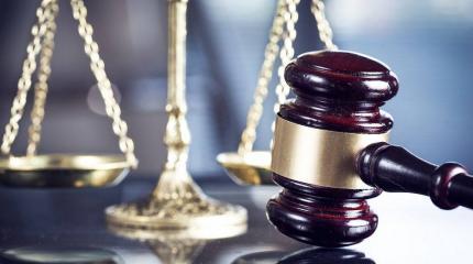 Западное правосудие скатывается к практике "охоты на ведьм" Западное правосудие скатывается к практике "охоты на ведьм"