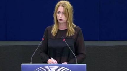 Экс-евродепутат Дейли уличила США в «величайшей пропаганде» против РФ Экс-евродепутат Дейли уличила США в «величайшей пропаганде» против РФ
