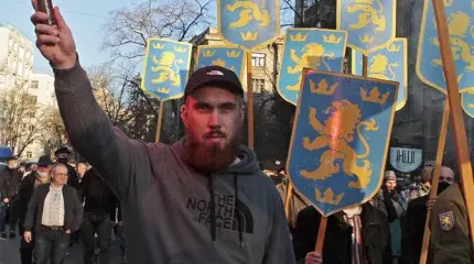 Киев уже не стесняется прославлять Гитлера