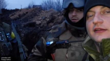 Правосеки пригрозили «шлюхе»-Порошенко шоколадкой Правосеки пригрозили «шлюхе»-Порошенко шоколадкой