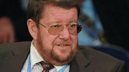 Сатановский: "Посыпавшаяся цивилизация" готова заклевать успешную Россию Сатановский: "Посыпавшаяся цивилизация" готова заклевать успешную Россию
