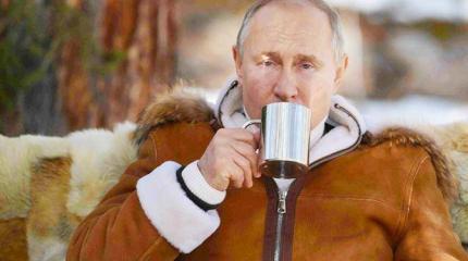 Ради троллинга в тайгу летят Путин и Шойгу Ради троллинга в тайгу летят Путин и Шойгу