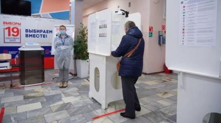 Вбросы, ошибки, взлом сейфа: что фиксируют наблюдатели на выборах РФ Вбросы, ошибки, взлом сейфа: что фиксируют наблюдатели на выборах РФ