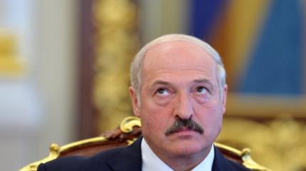Лукашенко повели по польскому варианту сдачи власти? Лукашенко повели по польскому варианту сдачи власти?