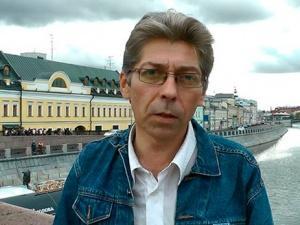 Сотник объяснил, почему слово «русский» стало синонимом «тупого быдляка» Сотник объяснил, почему слово «русский» стало синонимом «тупого быдляка»