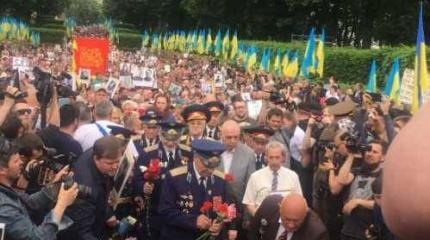 Украина празднует Победу. Нацисты в бешенстве Украина празднует Победу. Нацисты в бешенстве