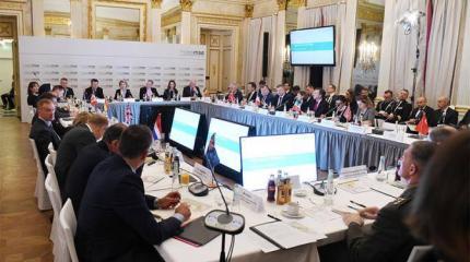 Мюнхен-2019: Киев призвал Запад обрушиться на Путина Мюнхен-2019: Киев призвал Запад обрушиться на Путина