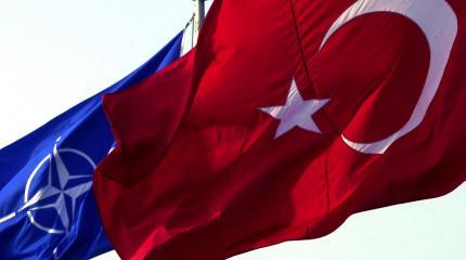 Турция задумалась о выходе из НАТО Турция задумалась о выходе из НАТО