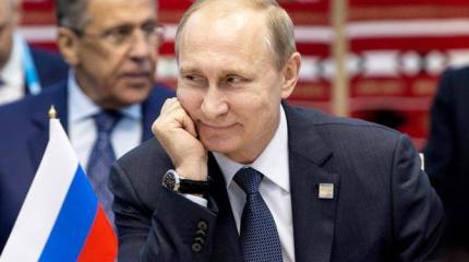 Путин видит себя де Голлем Путин видит себя де Голлем