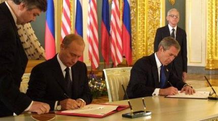 Для Трампа во Вьетнаме у Путина приготовлена ядерная дубина Для Трампа во Вьетнаме у Путина приготовлена ядерная дубина