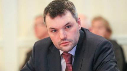 Дмитрий Солонников: Из Боширова и Петрова лепят Джеймсов Бондов Дмитрий Солонников: Из Боширова и Петрова лепят Джеймсов Бондов