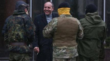 Бывший соратник раскрыл тайну позорного бегства Парубия с Майдана Бывший соратник раскрыл тайну позорного бегства Парубия с Майдана