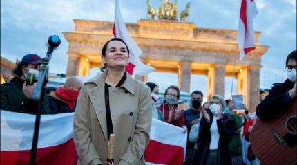 Почему Тихановской вздумалось разрушить экономику Белоруссии и Прибалтики