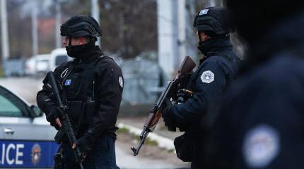 В Косовской Митровице власть полностью перешла косовским албанцам В Косовской Митровице власть полностью перешла косовским албанцам