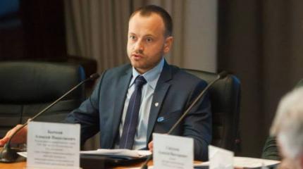 Бычков: Яценюк, «зачищая» министров, подвел Порошенко к новому Майдану Бычков: Яценюк, «зачищая» министров, подвел Порошенко к новому Майдану