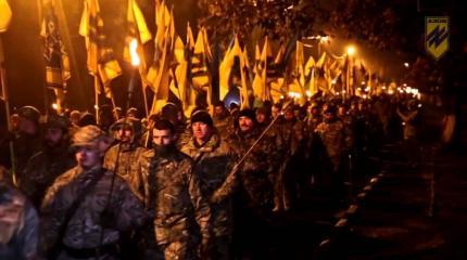 "Азов" возглавляет протестные настроения в Украине "Азов" возглавляет протестные настроения в Украине