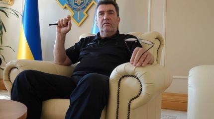 России прикажете вести переговоры с бандитом и убийцей Даниловым? России прикажете вести переговоры с бандитом и убийцей Даниловым?