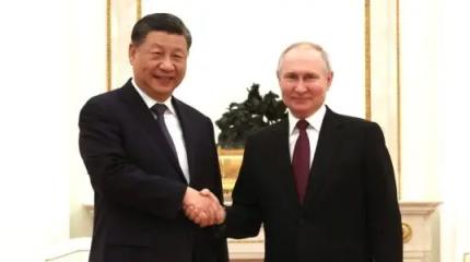 НАТО на грани краха: Западу предрекли демилитаризацию после ударов РФ и КНР