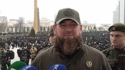 Глава Чечни Рамзан Кадыров записал обращение к украинцам Глава Чечни Рамзан Кадыров записал обращение к украинцам