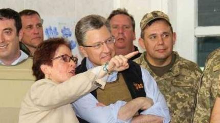 В угоду Волкеру, в ущерб гражданским правам беженцев