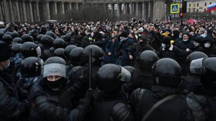 «Будем битые, пока не пожалеют»: протест пытается разжалобить слабостью «Будем битые, пока не пожалеют»: протест пытается разжалобить слабостью