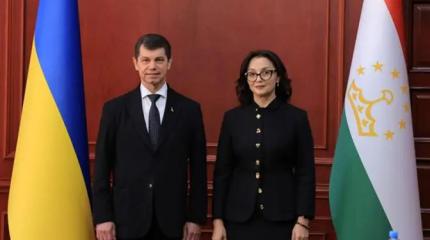 Если у Душанбе и Киева любовь, значит, Россия позволяет это