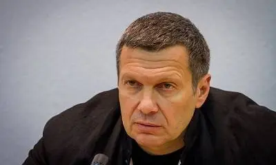 Соловьев: Facebook и Twitter полностью обслуживают интересы демократов Соловьев: Facebook и Twitter полностью обслуживают интересы демократов
