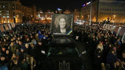 Дно пробито: покойного Скрябина обвиняют в убийствах на Майдане Дно пробито: покойного Скрябина обвиняют в убийствах на Майдане