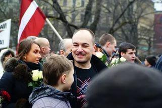 Имантс Парадниекс отказался пользоваться лифтом назло России Имантс Парадниекс отказался пользоваться лифтом назло России