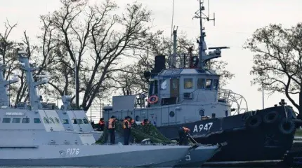 Корабли постоят и ложатся на курс... из Керчи в Одессу Корабли постоят и ложатся на курс... из Керчи в Одессу