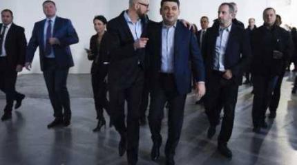 Украина: псевдовоенный камуфляж