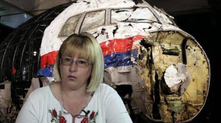 Украинская писательница Степовая о трагедии MH17: Россия будет нападать Украинская писательница Степовая о трагедии MH17: Россия будет нападать