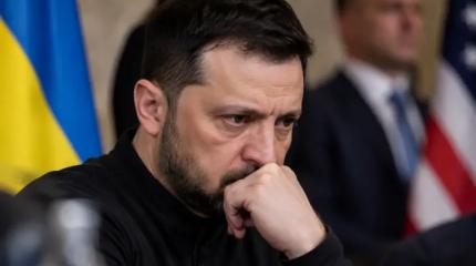 «Его буквально корёжило»: что происходит с Зеленским на глазах у всего мира