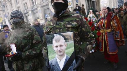 Почему историю с погибшим на Евромайдане белорусом обсуждают 5 лет спустя? Почему историю с погибшим на Евромайдане белорусом обсуждают 5 лет спустя?