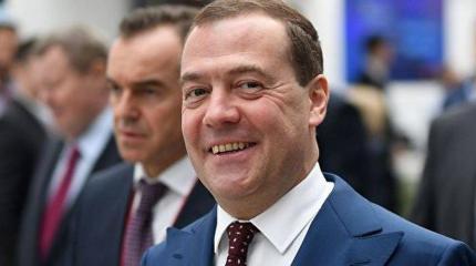 Как Дмитрий Медведев в Болгарию съездил Как Дмитрий Медведев в Болгарию съездил