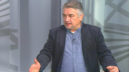 Ищенко напомнил о работе РФ по исправлению ошибок СССР Ищенко напомнил о работе РФ по исправлению ошибок СССР