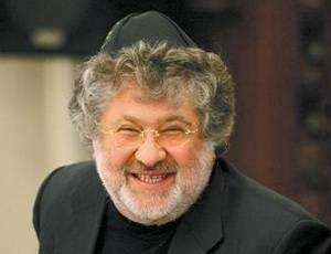 Коломойский требует вернуть крымский аэропорт
