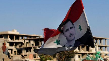 Американский военный спектакль на востоке Сирии продолжается