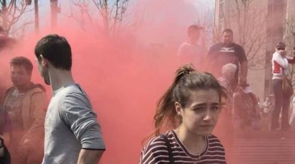 Хаос, мордобой и провокации: как Навальный проиграл "Телеграму"