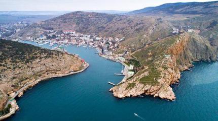 Зачем Россия заискивает перед Западом из-за Крыма Зачем Россия заискивает перед Западом из-за Крыма