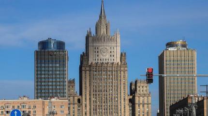 Это тупик: в МИД рассказали об отказе США от диалога Байдена с Путиным