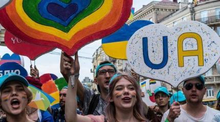 Только ЛГБТ и журналисты: США включили «фильтр» для беженцев с Украины Только ЛГБТ и журналисты: США включили «фильтр» для беженцев с Украины