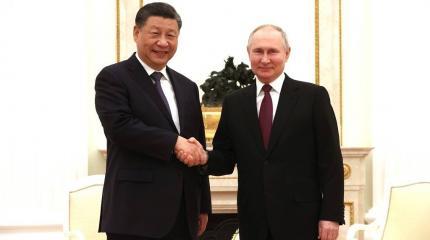 Путин и Си Цзиньпин подписали документы о сотрудничестве двух стран Путин и Си Цзиньпин подписали документы о сотрудничестве двух стран