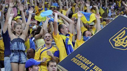 Почему украинских фанатов не пустили на Чемпионат Европы Почему украинских фанатов не пустили на Чемпионат Европы
