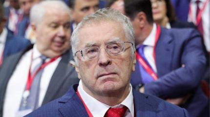 Жириновский предрекает Путину долгое правление. Или просто веселится Жириновский предрекает Путину долгое правление. Или просто веселится