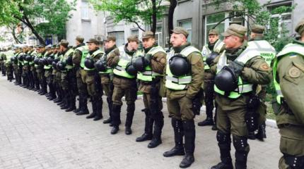 За что вчера били карманных нацистов киевского режима За что вчера били карманных нацистов киевского режима