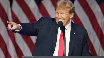 Зачем Трамп спекулирует выходом США из НАТО Зачем Трамп спекулирует выходом США из НАТО