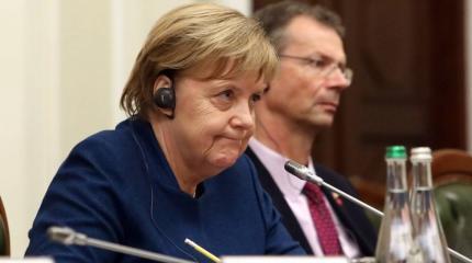 Вопрос спасения Украины: визит Меркель в Киев стал сигналом Вопрос спасения Украины: визит Меркель в Киев стал сигналом